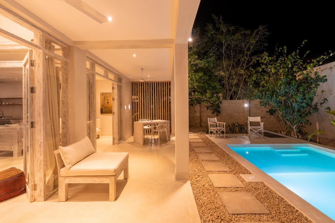 Saffron Villas Диани-Бич Экстерьер фото